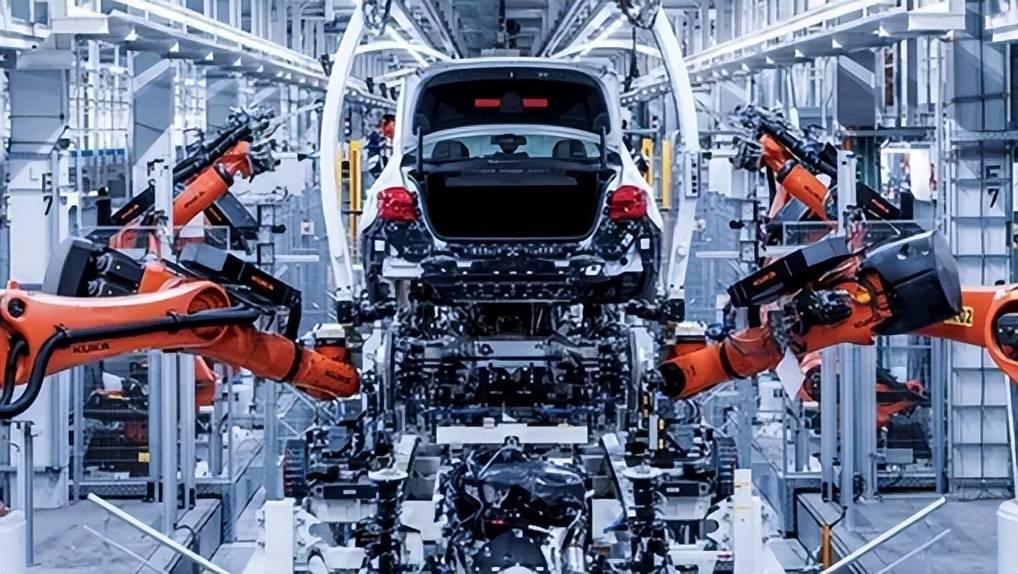 八月份比亚迪电池开发持续大步狂奔